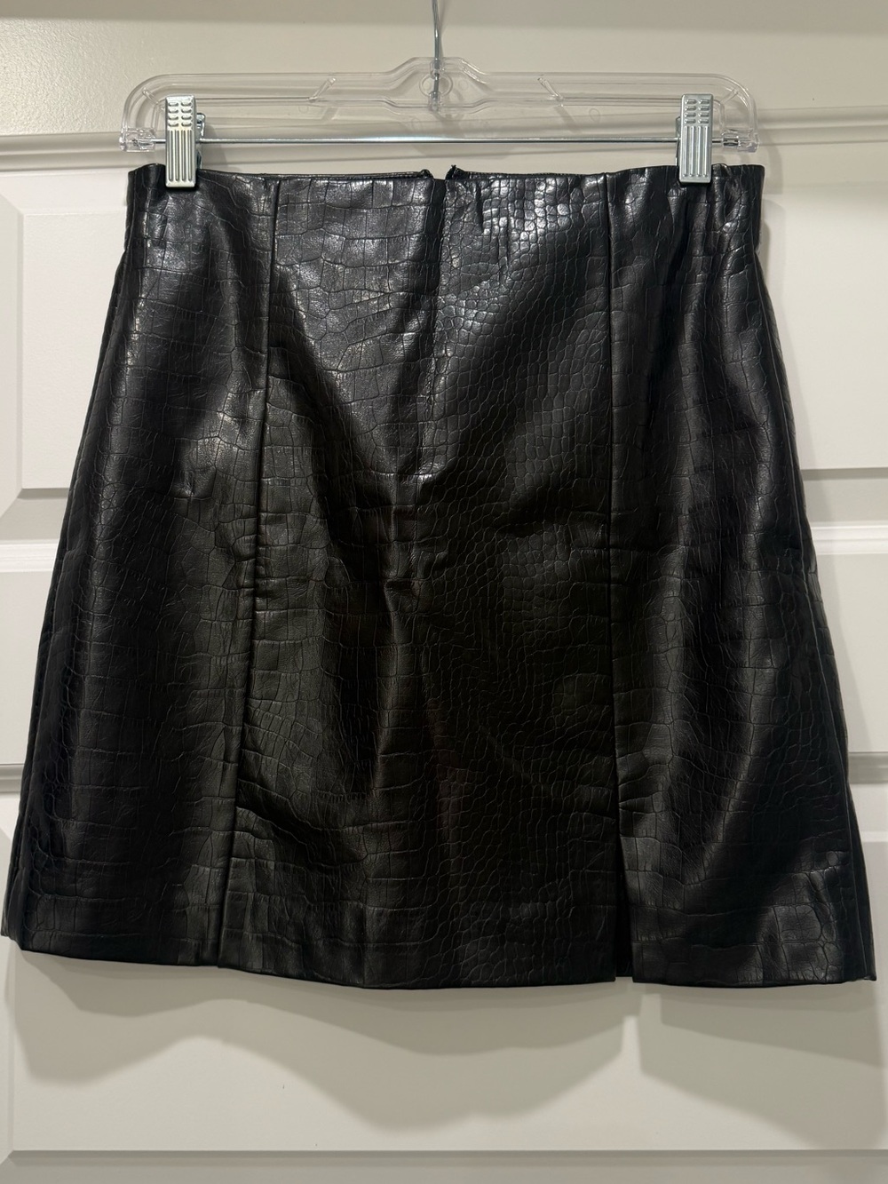 ASTR the Label black croc faux leather mini skirt S NWOT